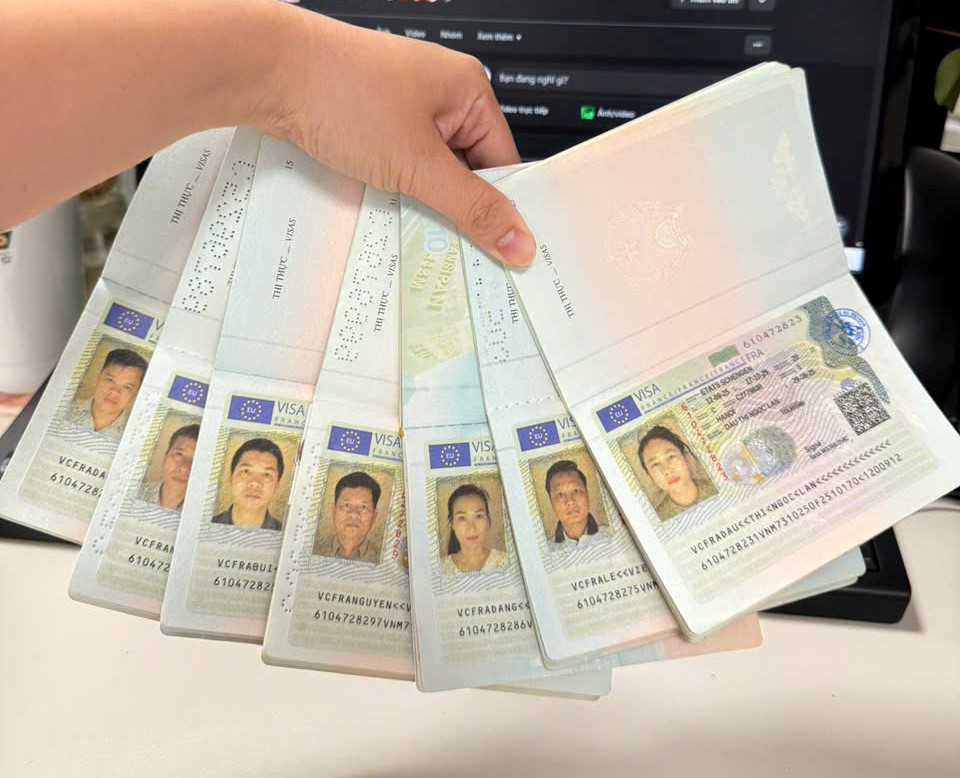 Mẫu visa Trung Quốc